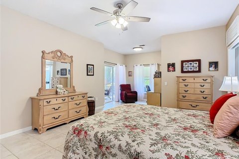 Villa ou maison à vendre à Poinciana, Floride: 3 chambres, 216 m2 № 1805193 - photo 20