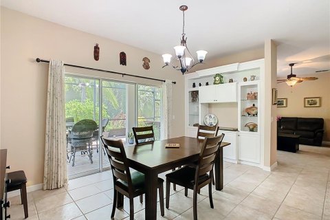 Villa ou maison à vendre à Poinciana, Floride: 3 chambres, 216 m2 № 1805193 - photo 16