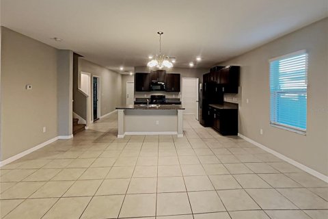 House in Sun City Center, Florida 5 bedrooms, 273.97 sq.m. № 2196901 - photo 5