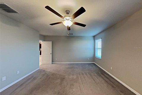 House in Sun City Center, Florida 5 bedrooms, 273.97 sq.m. № 2196901 - photo 9