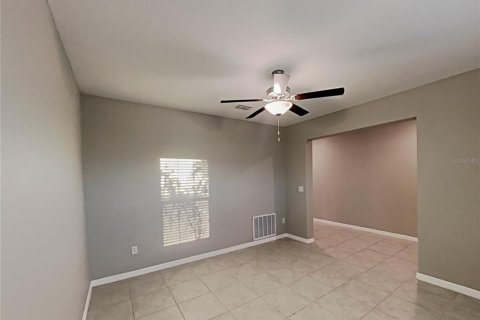 House in Sun City Center, Florida 5 bedrooms, 273.97 sq.m. № 2196901 - photo 29