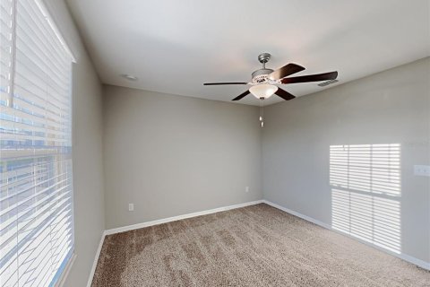 House in Sun City Center, Florida 5 bedrooms, 273.97 sq.m. № 2196901 - photo 17