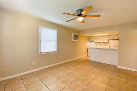 Appartement à louer à Orlando, Floride: 1 chambre, 54.63 m2 № 2430521 - photo 3