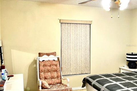 Casa en venta en Deltona, Florida, 3 dormitorios, 157.56 m2 № 2156363 - foto 14
