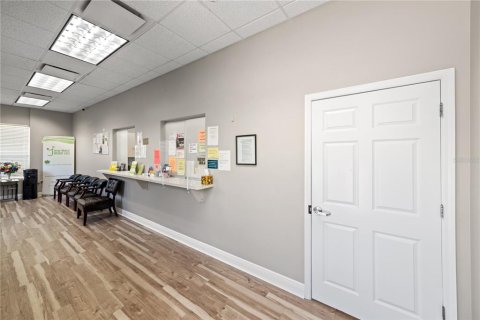 Propiedad comercial en venta en Tampa, Florida, 221.48 m2 № 2202007 - foto 22