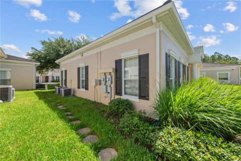 Propiedad comercial en venta en Tampa, Florida, 221.48 m2 № 2202007 - foto 15