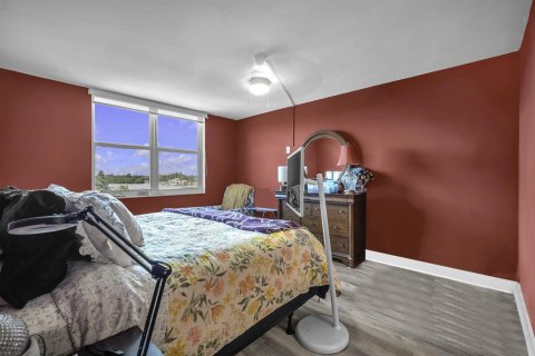 Condo in Pompano Beach, Florida, 2 bedrooms № 2081795 - photo 17
