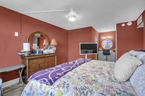 Condo in Pompano Beach, Florida, 2 bedrooms № 2081795 - photo 18