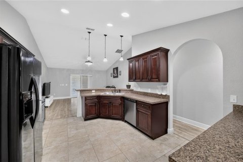 House in Ocala, Florida 3 bedrooms, 179.67 sq.m. № 2227537 - photo 26