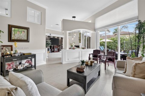 Villa ou maison à vendre à Weston, Floride: 5 chambres, 289.11 m2 № 1986985 - photo 9