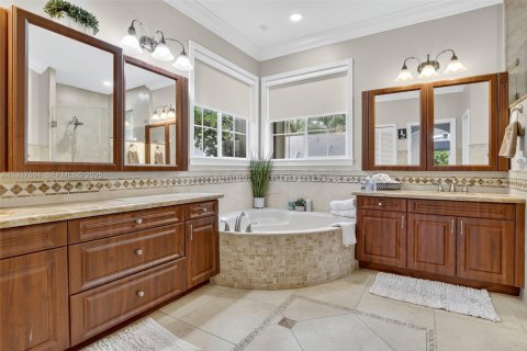 Villa ou maison à vendre à Weston, Floride: 5 chambres, 289.11 m2 № 1986985 - photo 30