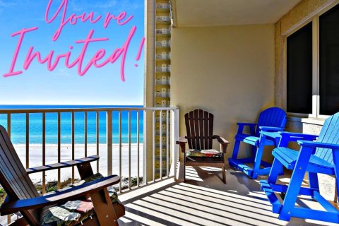 Condo in Panama City Beach, Florida, 2 bedrooms  № 590464 - photo 1