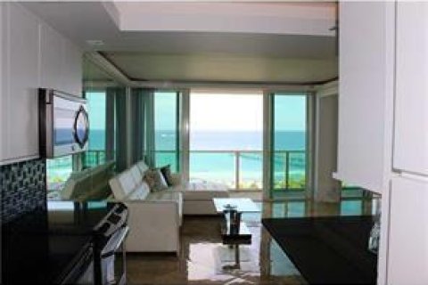 Condo in Deerfield Beach, Florida, 1 bedroom  № 2250399 - photo 6