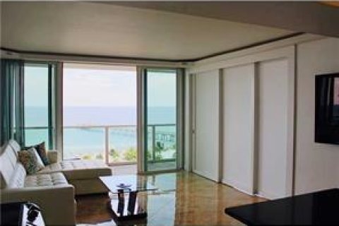 Condo in Deerfield Beach, Florida, 1 bedroom  № 2250399 - photo 3