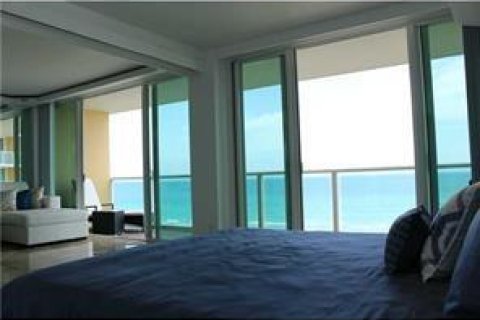 Condo in Deerfield Beach, Florida, 1 bedroom  № 2250399 - photo 14