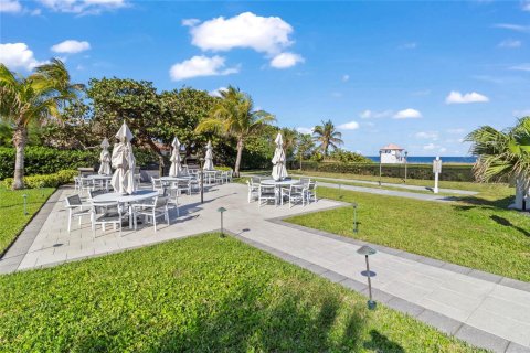 Condo in Deerfield Beach, Florida, 1 bedroom  № 2250399 - photo 20