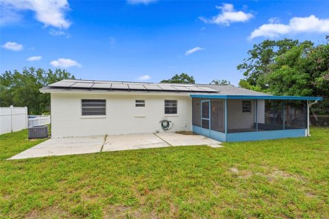 House in Tampa, Florida 3 bedrooms, 115.94 sq.m. № 2393821 - photo 17
