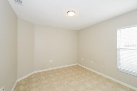 Villa ou maison à louer à Seffner, Floride: 3 chambres, 160.07 m2 № 2100389 - photo 13