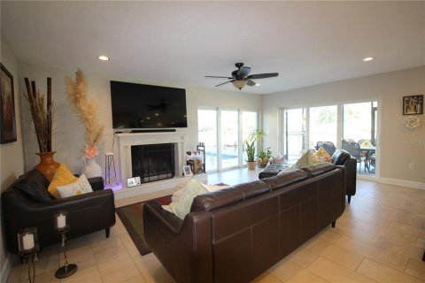 Casa en venta en Oldsmar, Florida, 4 dormitorios, 244.33 m2 № 1552155 - foto 25