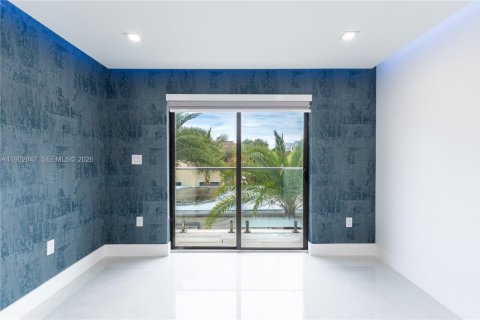 Villa ou maison à vendre à Hollywood, Floride: 5 chambres, 220.46 m2 № 2146411 - photo 29