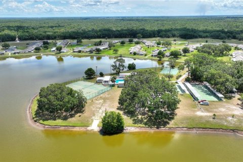 House in Lake Wales, Florida 2 bedrooms, 79.9 sq.m. № 2224349 - photo 21