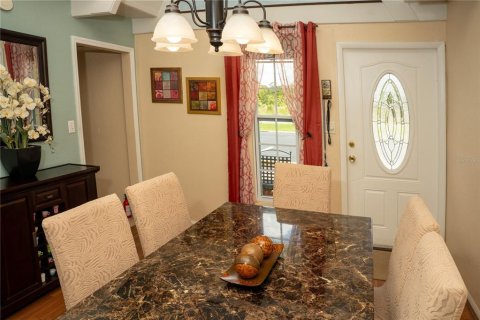 House in Lake Wales, Florida 2 bedrooms, 79.9 sq.m. № 2224349 - photo 5