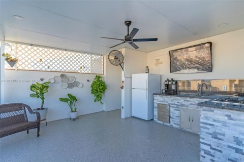 Adosado en venta en Homestead, Florida, 4 dormitorios, 129.88 m2 № 1973501 - foto 22