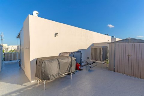 Adosado en venta en Homestead, Florida, 4 dormitorios, 129.88 m2 № 1973501 - foto 27