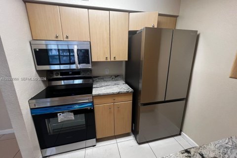 Condo in Davie, Florida, 1 bedroom  № 2179202 - photo 2