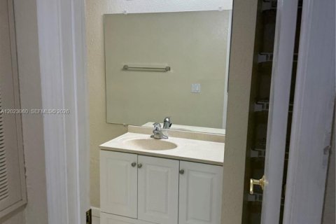 Condo in Davie, Florida, 1 bedroom  № 2179202 - photo 10