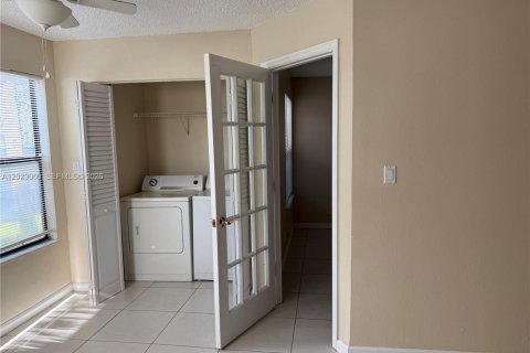 Condo in Davie, Florida, 1 bedroom  № 2179202 - photo 6