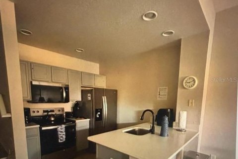 Condo in Kissimmee, Florida, 3 bedrooms  № 2395721 - photo 6