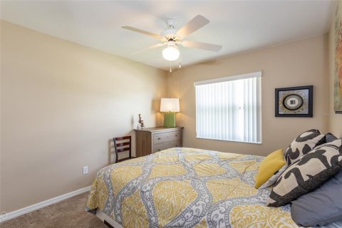 House in Palm Coast, Florida 3 bedrooms, 174.47 sq.m. № 1273868 - photo 13
