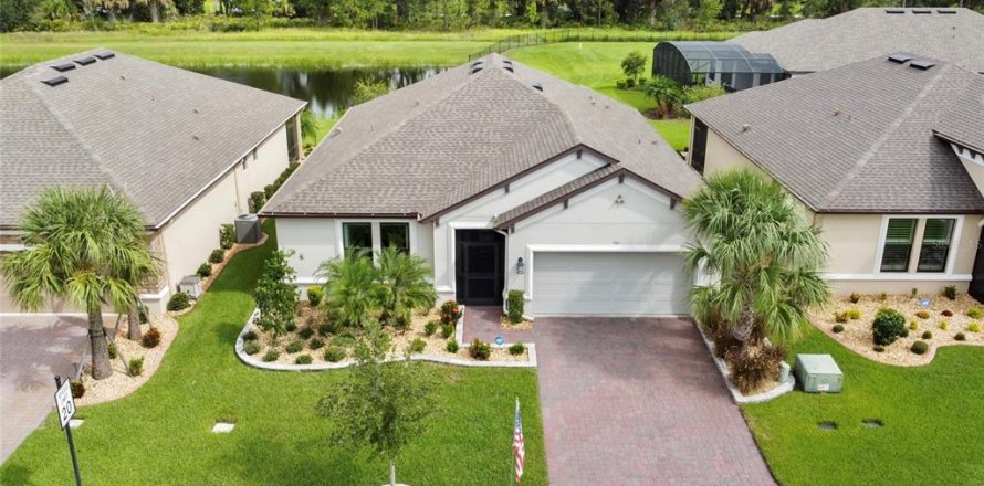 House in Kissimmee, Florida 3 bedrooms, 168.62 sq.m. № 1899314