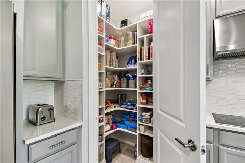 Casa en venta en Kissimmee, Florida, 3 dormitorios, 168.62 m2 № 1899314 - foto 15