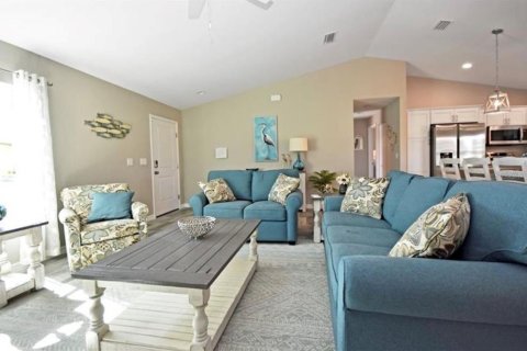 House in Englewood, Florida 3 bedrooms, 152.36 sq.m. № 2109518 - photo 16