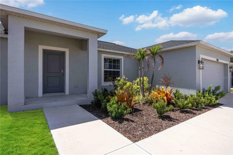House in Englewood, Florida 3 bedrooms, 152.36 sq.m. № 2109518 - photo 4