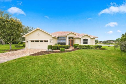 Villa ou maison à vendre à Weeki Wachee, Floride: 3 chambres, 235.51 m2 № 2413616 - photo 10