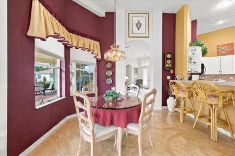Villa ou maison à vendre à Weeki Wachee, Floride: 3 chambres, 235.51 m2 № 2413616 - photo 19