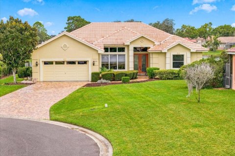 Villa ou maison à vendre à Weeki Wachee, Floride: 3 chambres, 235.51 m2 № 2413616 - photo 4