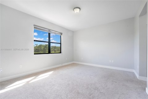 House in Ave Maria, Florida 3 bedrooms, 178.74 sq.m. № 2064278 - photo 16