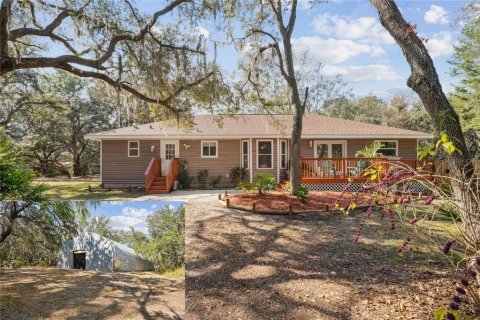 Casa en Weeki Wachee, Florida 3 dormitorios, 180.97 m2 № 2107188