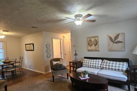 House in Ocala, Florida 3 bedrooms, 106.28 sq.m. № 1816694 - photo 9
