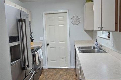 House in Ocala, Florida 3 bedrooms, 106.28 sq.m. № 1816694 - photo 15