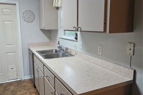 House in Ocala, Florida 3 bedrooms, 106.28 sq.m. № 1816694 - photo 16