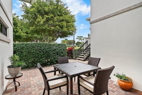 Condominio en venta en Boynton Beach, Florida, 2 dormitorios, 161.37 m2 № 2174017 - foto 3