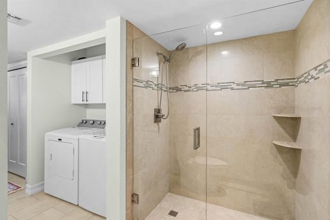 Condominio en venta en Boynton Beach, Florida, 2 dormitorios, 161.37 m2 № 2174017 - foto 21