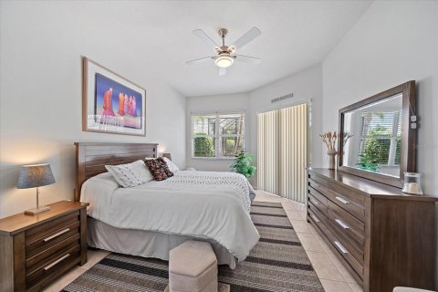 House in Osprey, Florida 4 bedrooms, 198.35 sq.m. № 1673080 - photo 16