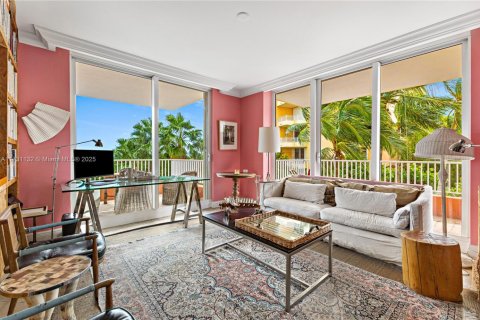 Condo in Key Biscayne, Florida, 4 bedrooms  № 1859983 - photo 3