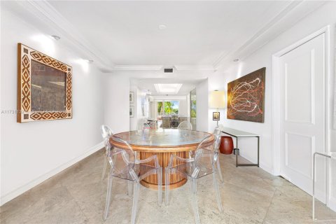 Condo in Key Biscayne, Florida, 4 bedrooms  № 1859983 - photo 17